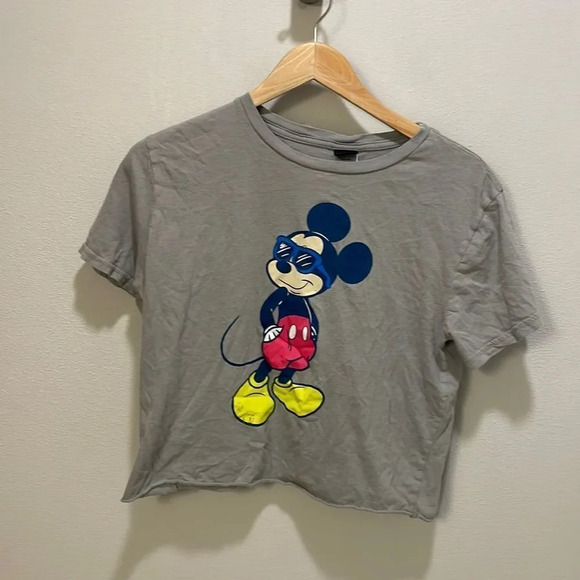 DISNEY Mickey Mouse woman’s gray crop top - Picture 1 of 12